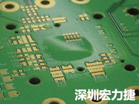 散熱差可能導致PCB阻焊層的剝離。